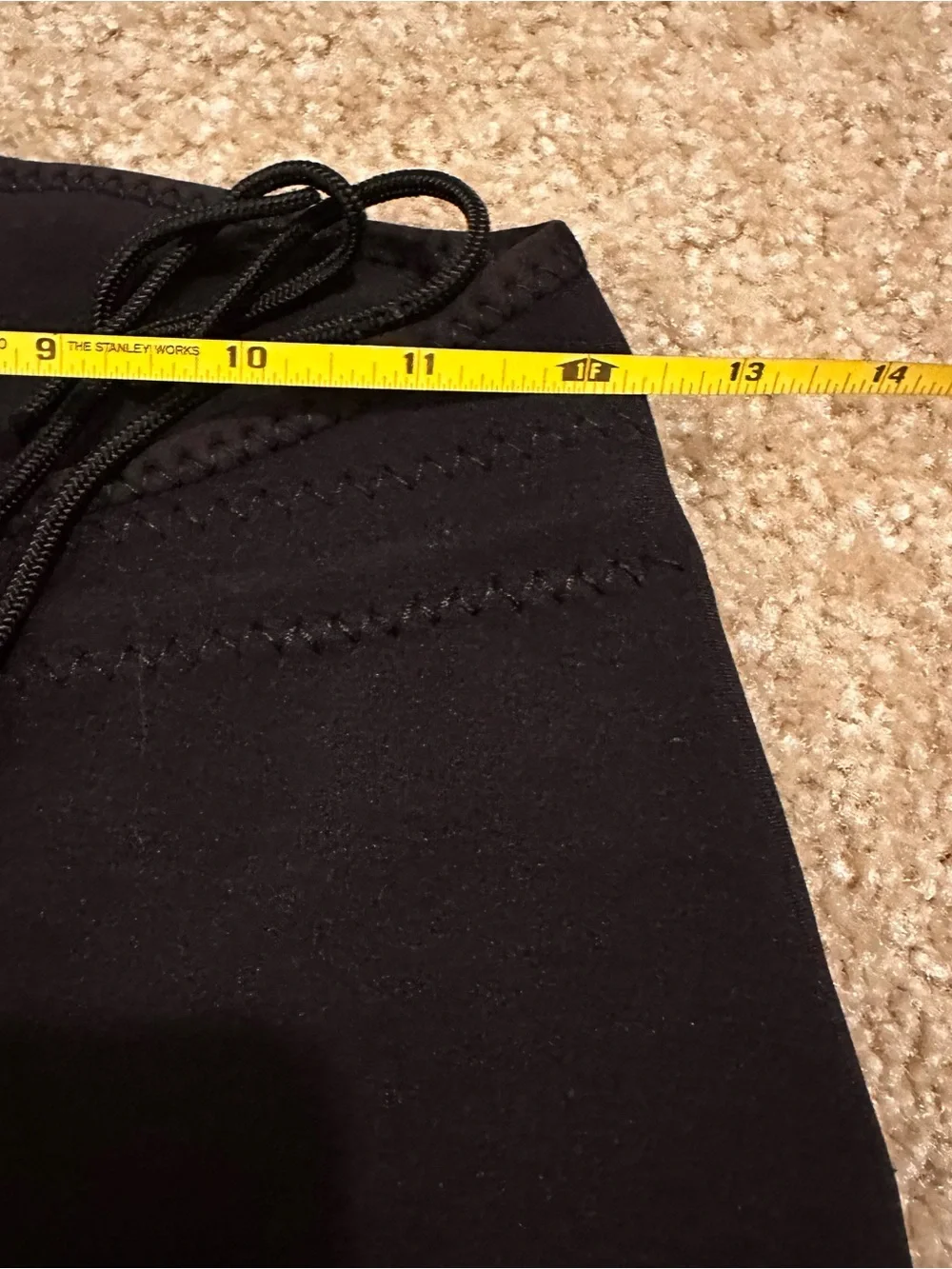 NRS Hydroskin Shorts Black neoprene Size M Water Activity Swim Scuba Outdoor